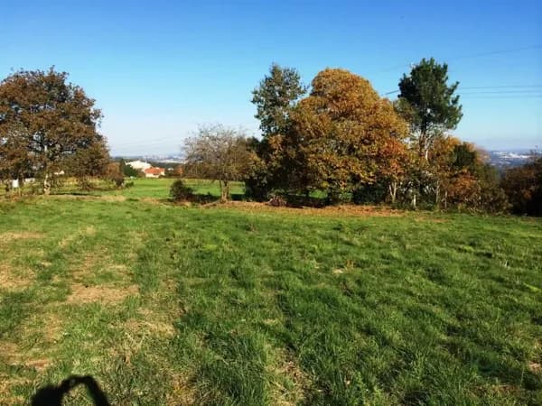 Finca agrícola de 0,9728 ha en venta en Cambre, La coruna