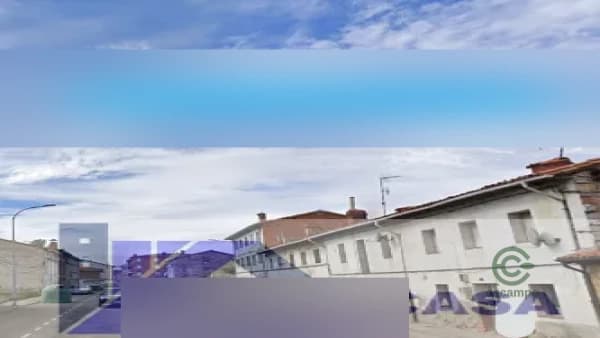 Casa de 0,0154 ha en venta en Guardo, Palencia