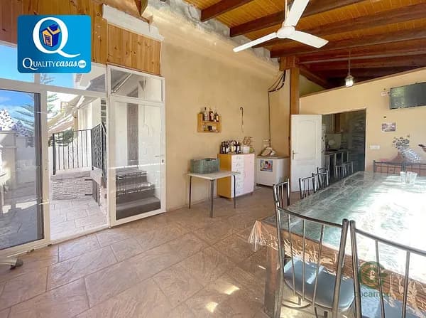 Casa de 0,0116 ha en venta en Santa pola, Alicante