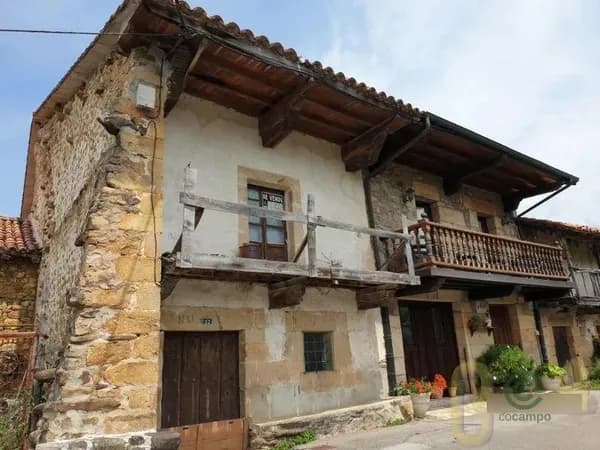 Casa de 0,0184 ha en venta en Villacarriedo, Cantabria