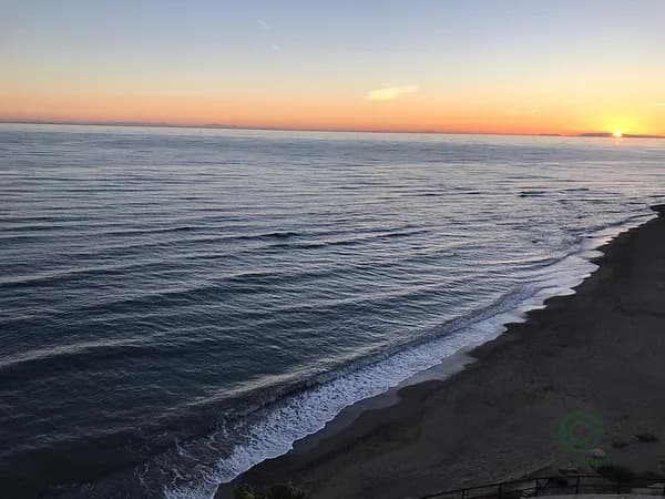 Casa de 0,0255 ha en venta en Mijas, Malaga