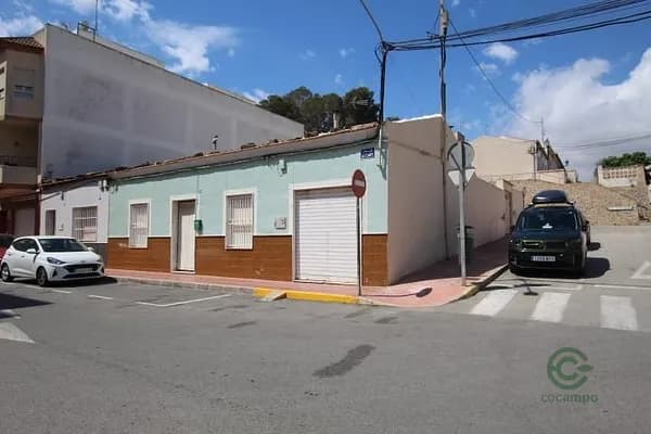 Terreno urbano de 0,0235 ha en venta en Guardamar del segura, Alicante