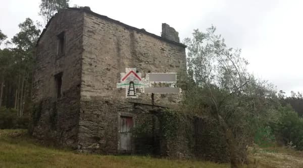 Finca rústica de 0,35 ha en venta en Somozas, La coruna