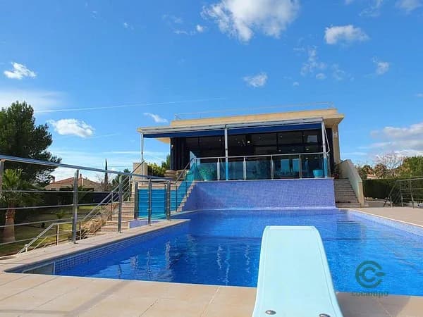 Casa de 0,3 ha en venta en L´ametlla de mar, Tarragona