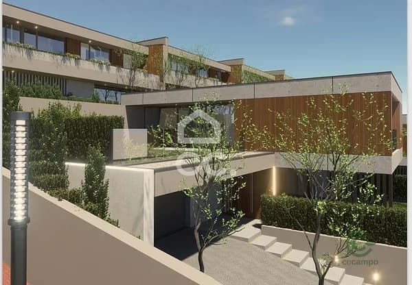 Terreno urbano de 0,0401 ha en venta en Oliveira (santa maria), Braga