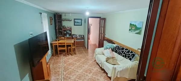 Casa de 0,01 ha en venta en Marín, Pontevedra