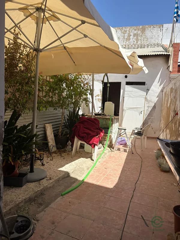 Casa de 0,015 ha en venta en Bollullos par del condado, Huelva