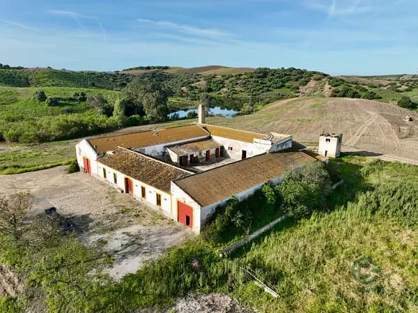 Finca rústica de 148 ha en venta en Sevilla