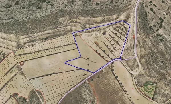 Finca rústica de 2,781 ha en venta en Murcia