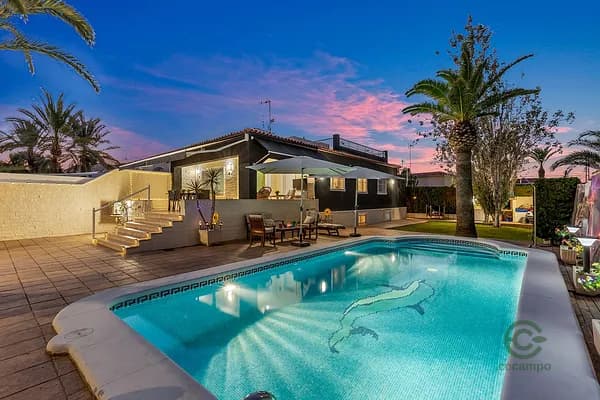 House of 0,0442 ha for sale in Alicante