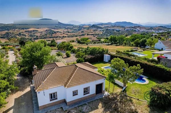 Finca rústica de 1,7 ha en venta en Arcos de la frontera, Cadiz