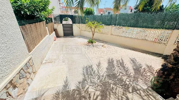Casa de 0,015 ha en venta en Torrevieja, Alicante