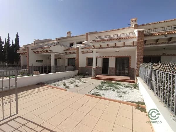 Casa de 0,013 ha en venta en San miguel de salinas, Alicante