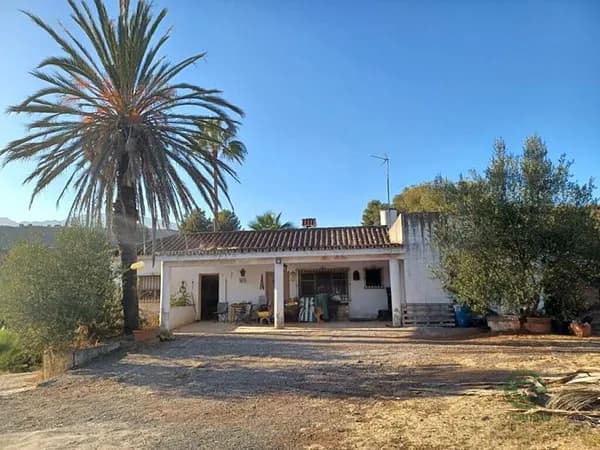 Finca rústica de 1,9 ha en venta en Estepona, Málaga