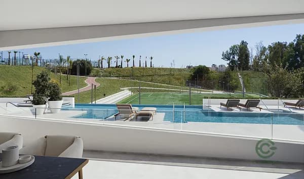 Casa de 0,0133 ha en venta en Fuengirola, Malaga