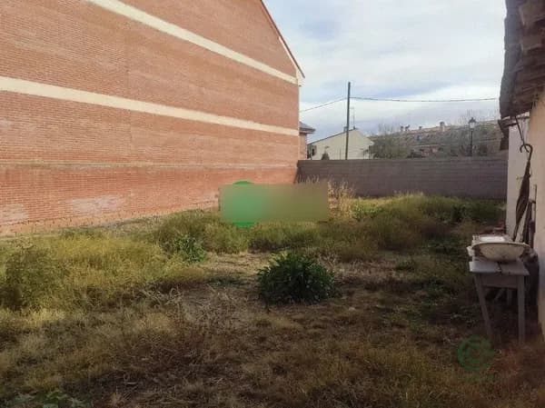 Casa de 0,0491 ha en venta en Yeles, Toledo