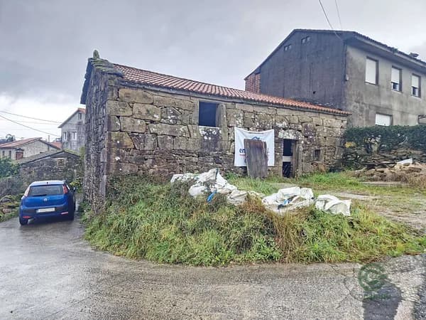 Casa de 0,0202 ha en venta en Ames, La coruña