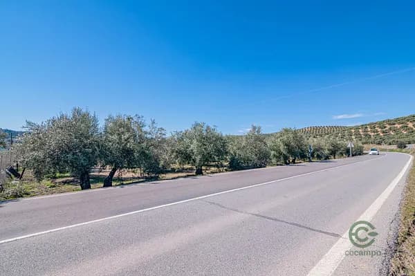 Finca agrícola de 0,3215 ha en venta en Granada