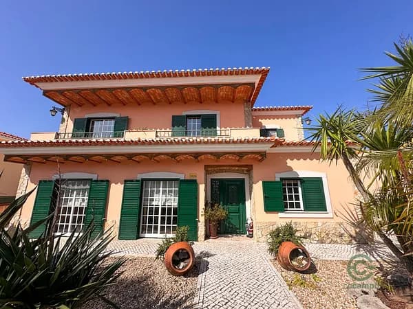 Casa de 0,0505 ha en venta en Santarém, Santarém