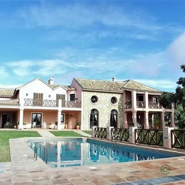 Finca rústica de 9 ha en venta en Ronda, Malaga