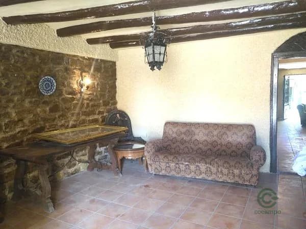 Casa de 0,0418 ha en venta en Melida, Navarra