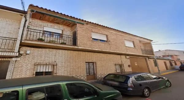 Terreno urbano de 0,08 ha en venta en Bargas, Toledo