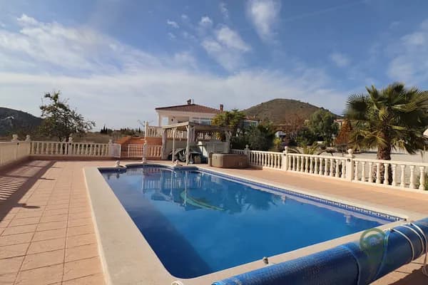 Casa de 1,0995 ha en venta en La romana, Alicante