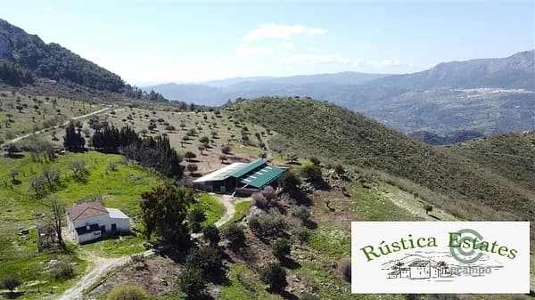 Finca rústica de 150 ha en venta en Málaga