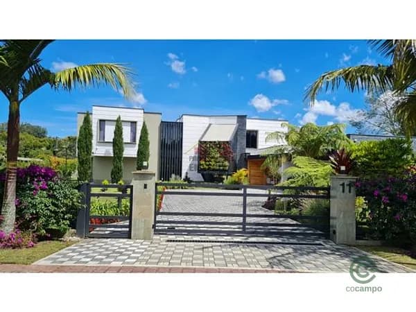 Casa de 0,2128 ha en venta en Antioquia