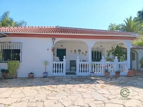 Finca rústica de 0,5267 ha en venta en Estepona, Malaga