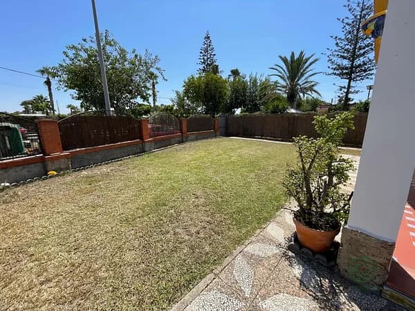 Casa de 0,037 ha en venta en Sanlúcar de barrameda, Cádiz