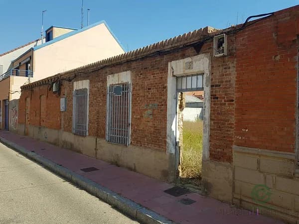 Terreno urbano de 0,0201 ha en venta en Valladolid, Valladolid