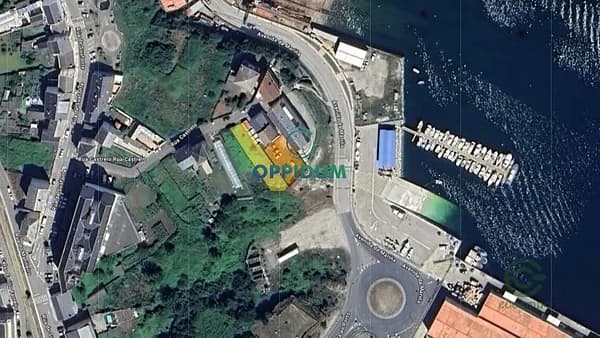 Terreno urbano de 0,004 ha en venta en Burela, Lugo