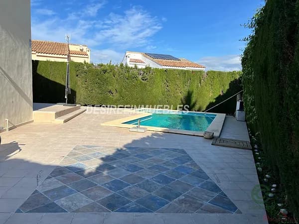 Casa de 0,05 ha en venta en Valencia, Valencia