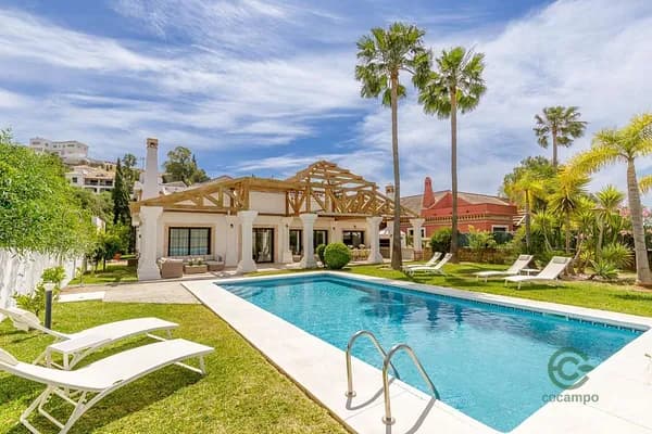 Finca rústica de 0,1365 ha en venta en Mijas, Málaga