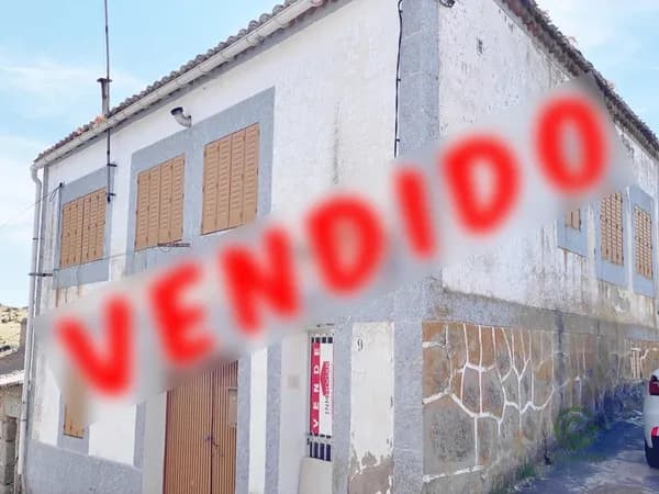 Casa de 0,0065 ha en venta en La torre, Avila