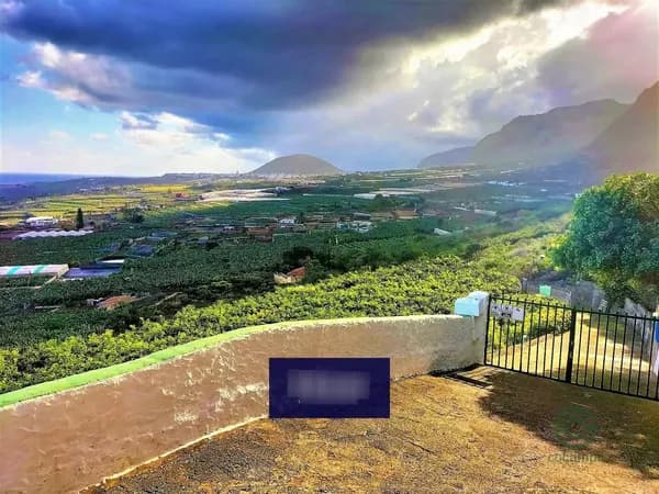 Finca rústica de 2952 ha en venta en Tenerife