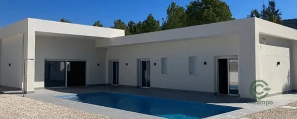 Casa de 0,05 ha en venta en La romana, Alicante