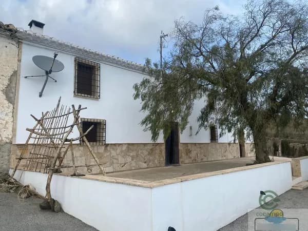 Finca agrícola de 0,012 ha en venta en Vélez-rubio, Almería