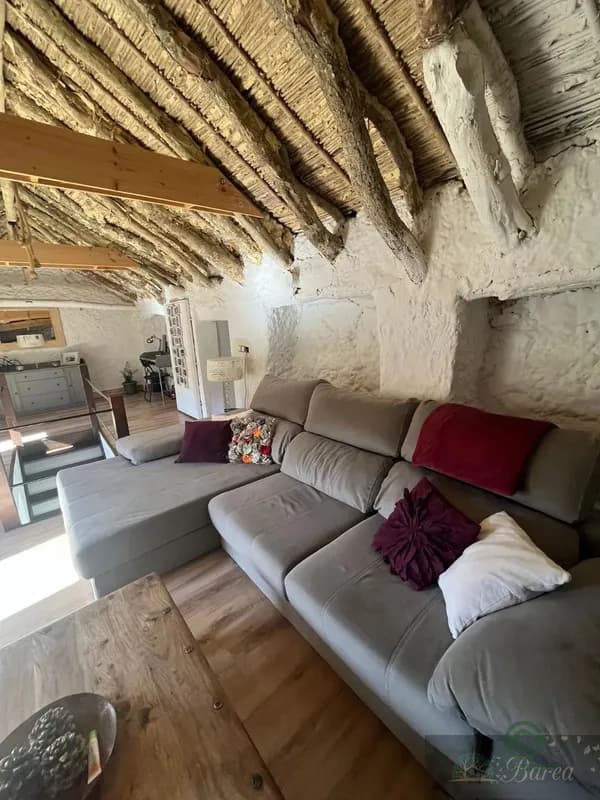 Finca de recreo de 0,01 ha en venta en Rute, Córdoba