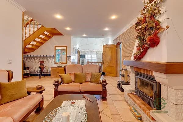 Casa de 0,1 ha en venta en Águeda, Aveiro