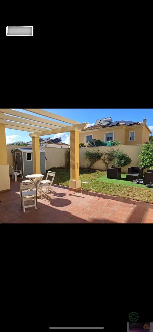 Casa de 0,011 ha en venta en Málaga, Málaga