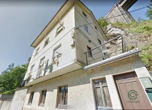 Casa de 0,04 ha en venta en Asturias