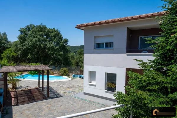 Casa de 0,0828 ha en venta en Sant cebria de vallalta, Barcelona