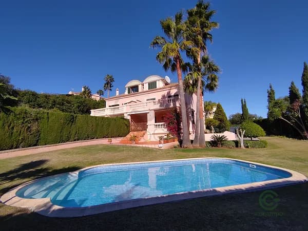 Casa de 0,15 ha en venta en Sotogrande, Cadiz