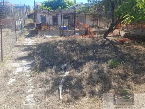 Finca rústica de 0,12 ha en venta en Colmenar viejo, Madrid