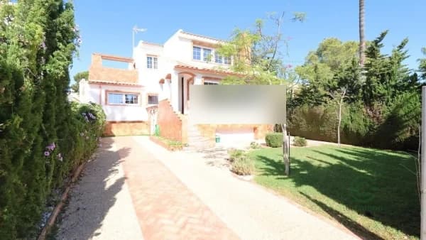 Casa de 0,024 ha en venta en Orihuela costa, Alicante