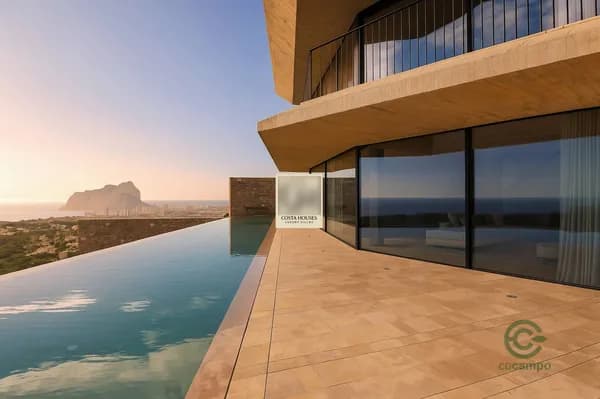 Casa de 0,135 ha en venta en Benissa, Alicante