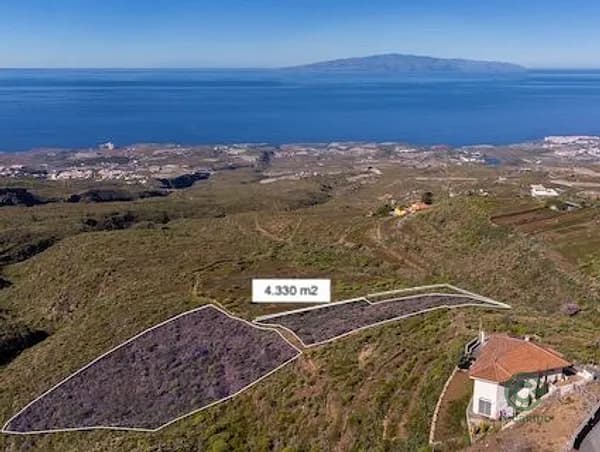Finca rústica de 0,43 ha en venta en Santa cruz de tenerife