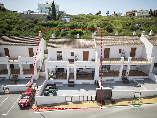 Casa de 0,0217 ha en venta en Casares, Malaga